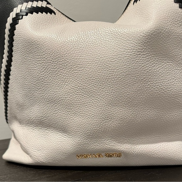 Michael Kors Karson Handbag/Shoulderbag-Good Preowned Condition!! - Picture 3 of 13